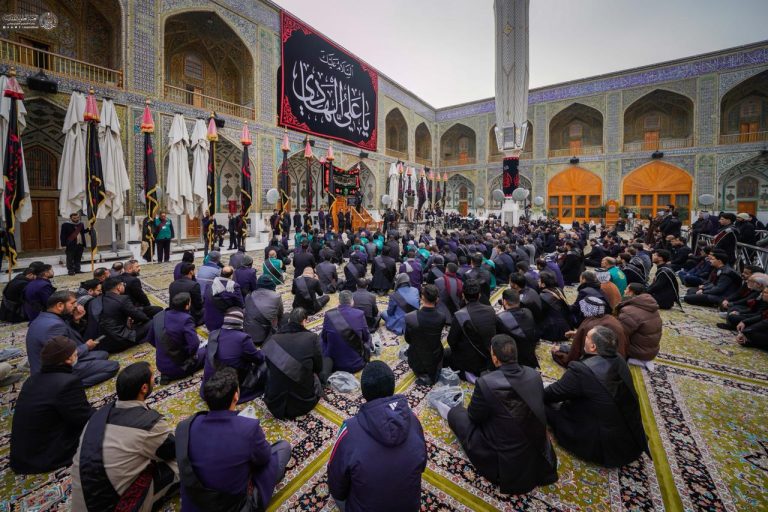 Servants Imam al-Hadi Shrine