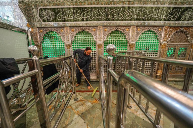 Dusting Amir al-Miminin Shrine