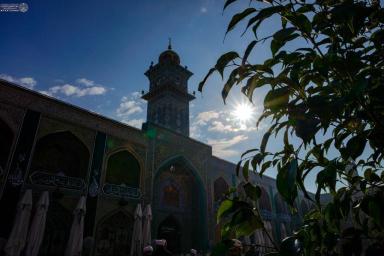 Dome of Najaf Shines