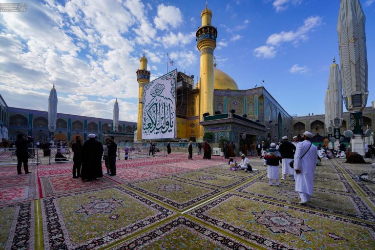 Dome of Najaf Shines
