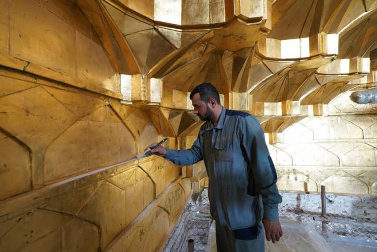 Golden Iwan of Najaf to Be Unveiled