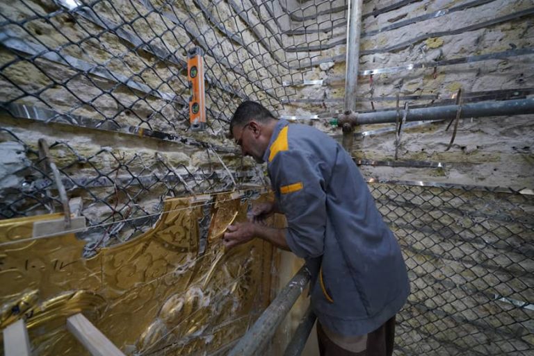 Golden Iwan of Najaf to Be Unveiled