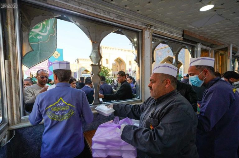 Thousands of Cake Portions to Pilgrims